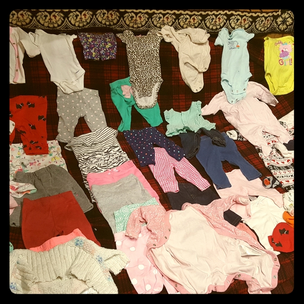 Baby girl newborn clothes - Picture 1 of 4